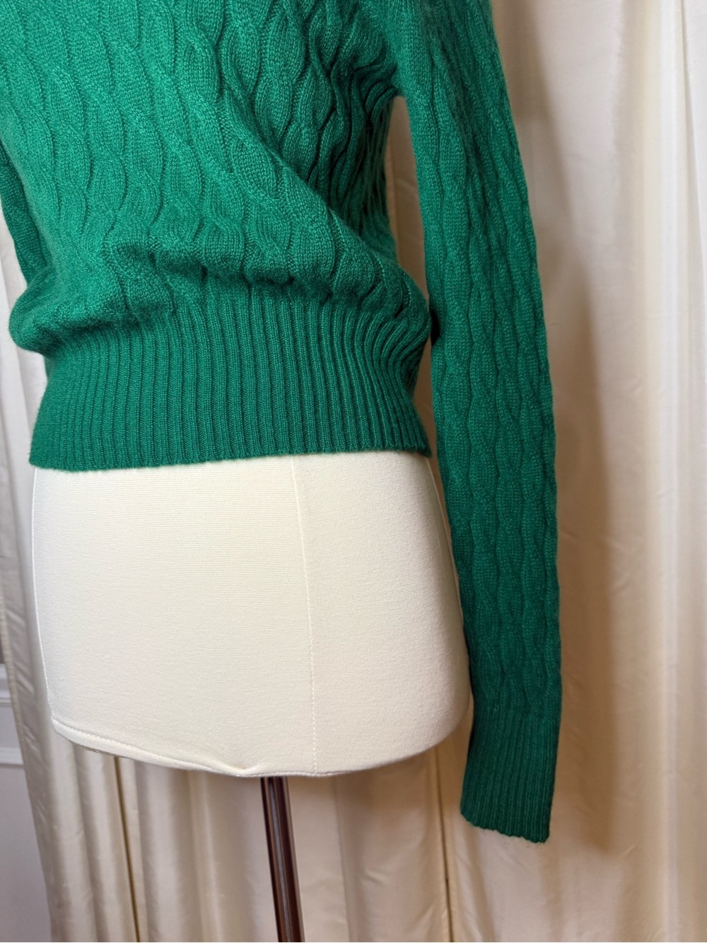 J.Crew 100% Cashmere Cable Knit Sweater Emerald Green Crewneck Size Small - Picture 5 of 10